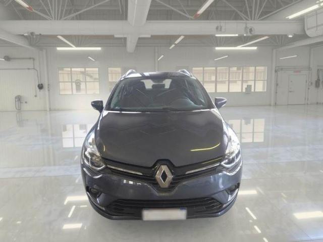 RENAULT Clio usata, con Bracciolo