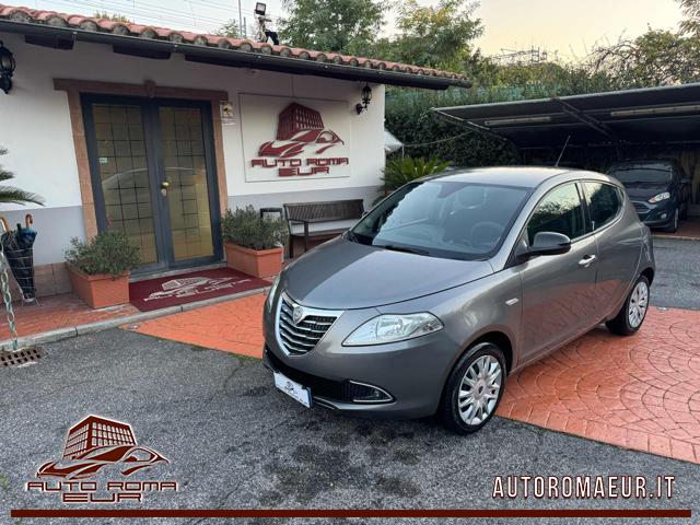 LANCIA Ypsilon usata, con ABS