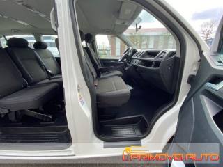 VOLKSWAGEN Caravelle usata, con Airbag