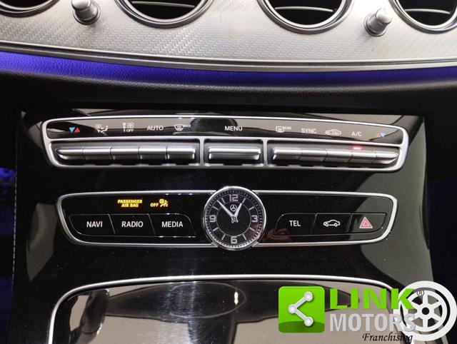 MERCEDES-BENZ E 220 usata 22