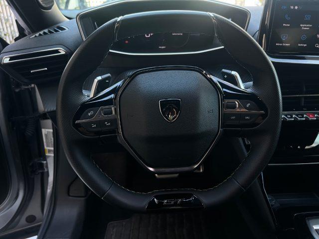PEUGEOT 2008 usata, con Airbag posteriore