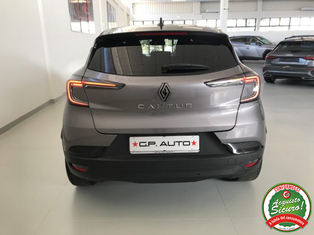 RENAULT Captur usata, con Cerchi in lega