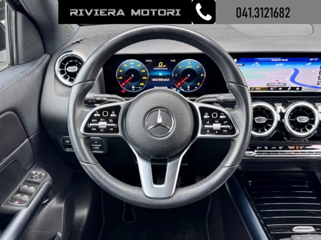 MERCEDES-BENZ GLA 180 usata, con Autoradio