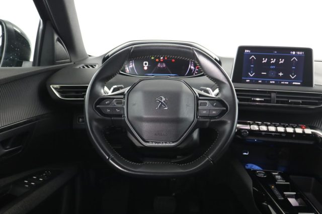 PEUGEOT 3008 usata 5