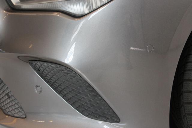 MERCEDES-BENZ CLA 180 usata, con Telecamera per parcheggio assistito