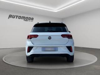 VOLKSWAGEN T-Roc usata, con Autoradio