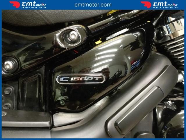 SUZUKI Intruder C 1500 usata 10