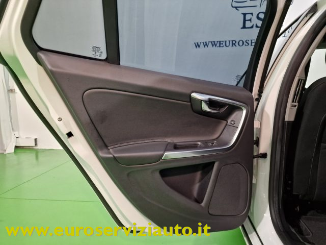 VOLVO V60 usata 40