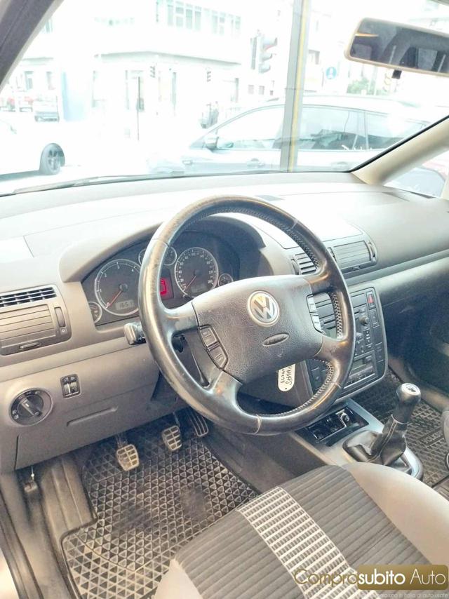 VOLKSWAGEN Sharan usata, con ESP