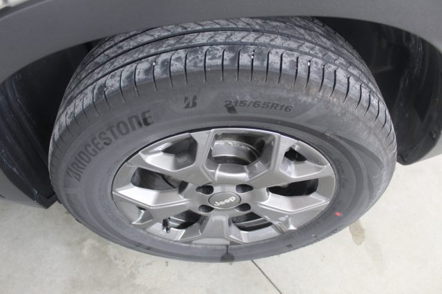 JEEP Avenger usata, con Fendinebbia