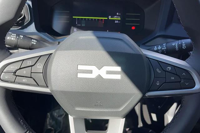 DACIA Duster usata, con USB