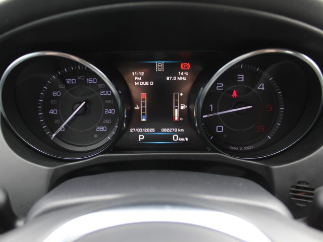 JAGUAR XE usata, con Sistema di navigazione