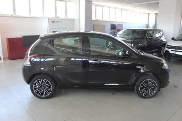 LANCIA Ypsilon usata, con Cerchi in lega