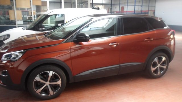 PEUGEOT 3008 usata, con Airbag laterali