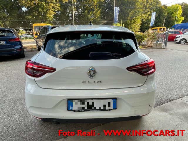 RENAULT Clio usata, con Climatizzatore