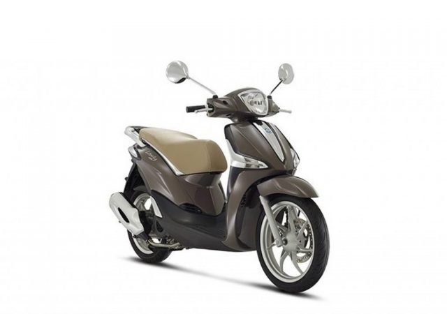 PIAGGIO Liberty 150 usata 2