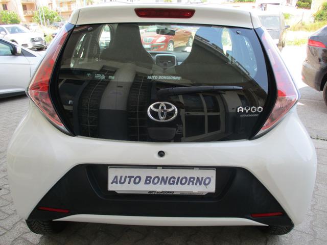 TOYOTA Aygo usata 3