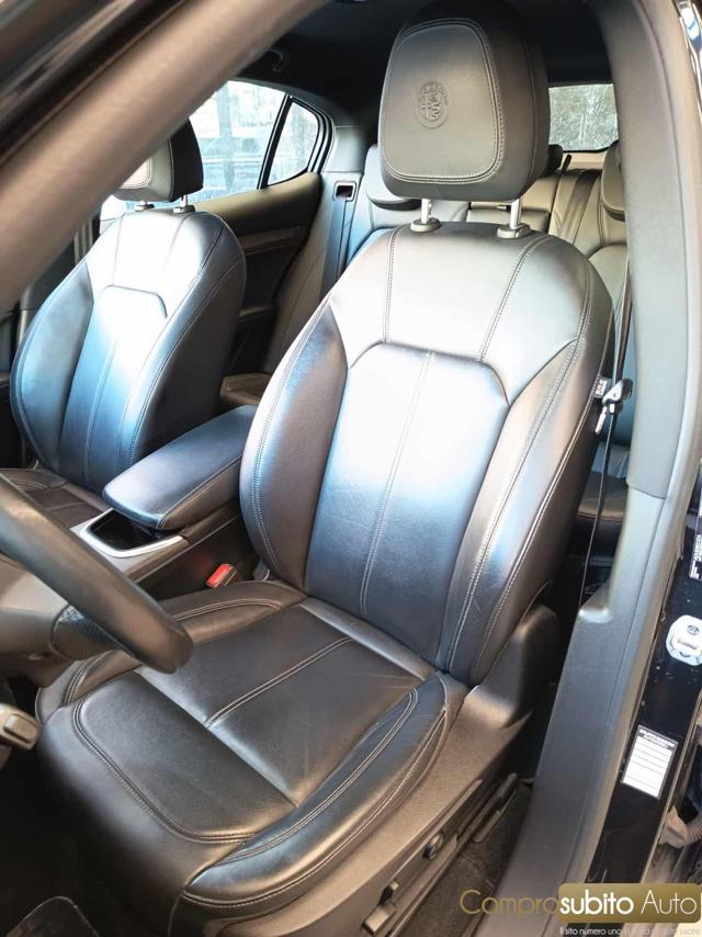 ALFA ROMEO Stelvio usata, con Telecamera per parcheggio assistito