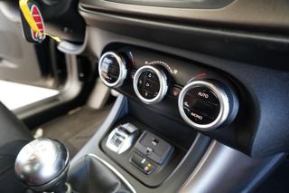 ALFA ROMEO Giulietta usata, con Airbag testa