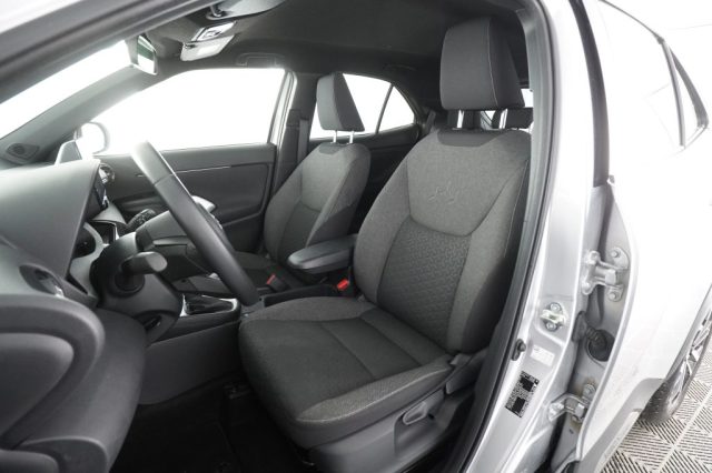 TOYOTA Yaris Cross usata 11