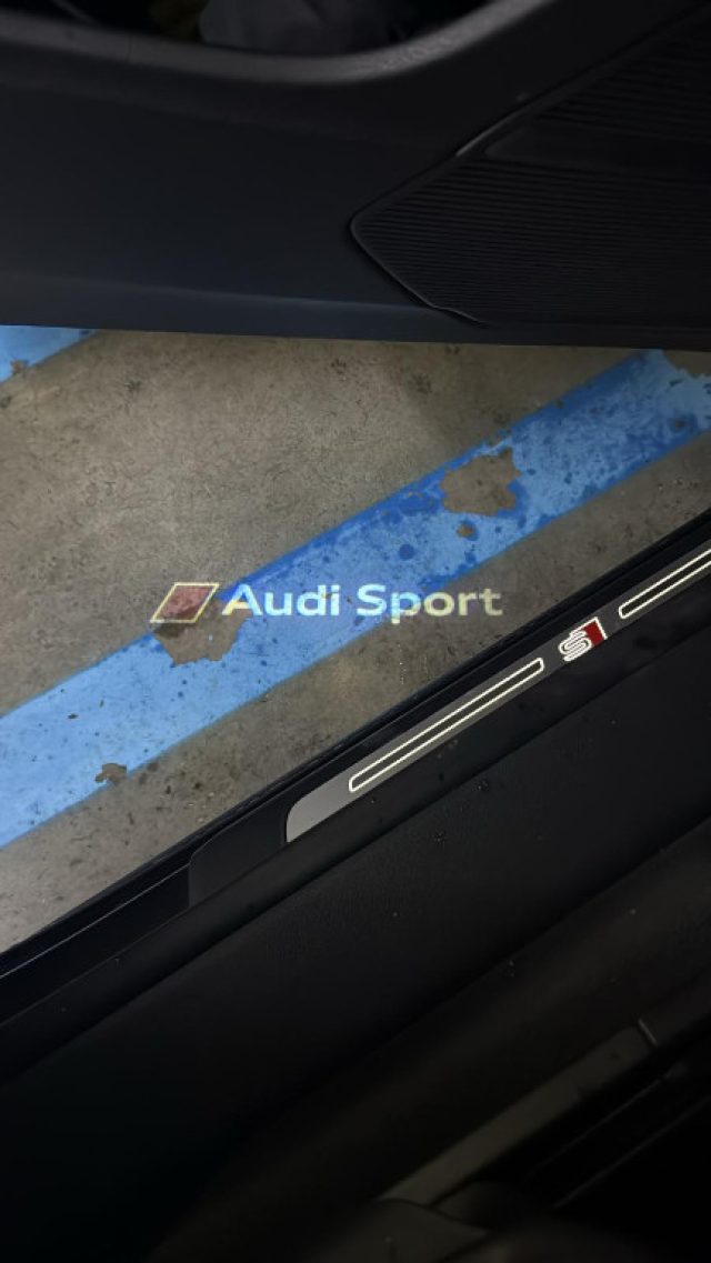 AUDI Q8 usata, con Airbag laterali