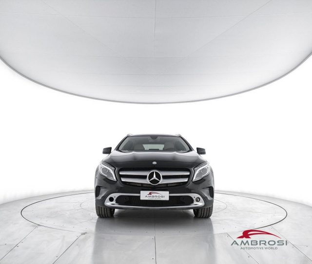 MERCEDES-BENZ GLA 200 usata 4
