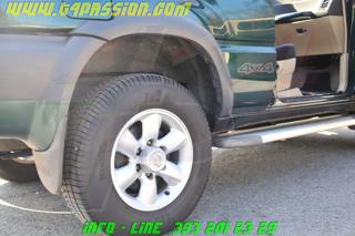 NISSAN Terrano II usata 22