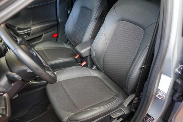 FORD Puma usata, con Fari LED