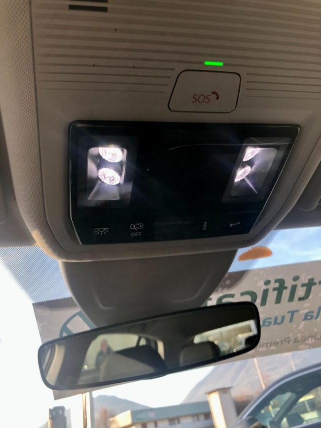 VOLKSWAGEN Golf usata, con Monitoraggio pressione pneumatici