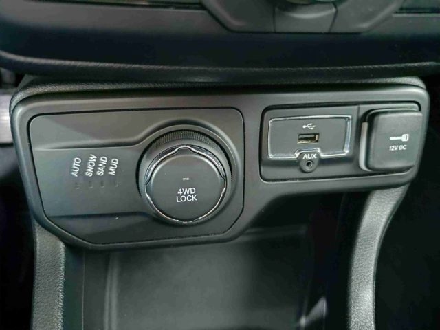 JEEP Renegade usata, con Sensori di parcheggio posteriori