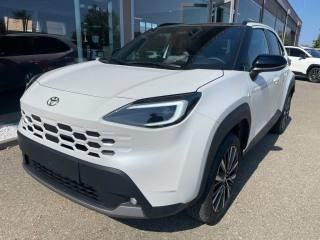 TOYOTA Yaris Cross 1.5h Premium fwd 130cv e-cvt