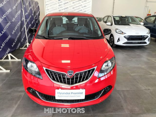 LANCIA Ypsilon usata, con Airbag