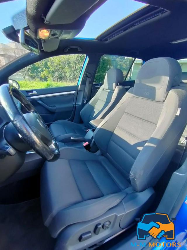 VOLKSWAGEN Golf usata, con ESP