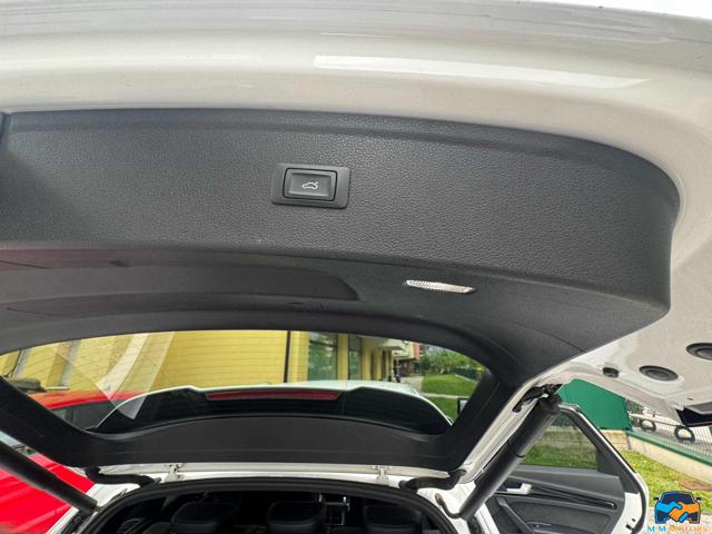AUDI Q5 usata, con Sedile posteriore sdoppiato
