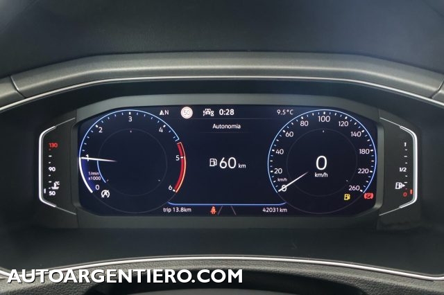 VOLKSWAGEN T-Roc usata, con Autoradio digitale