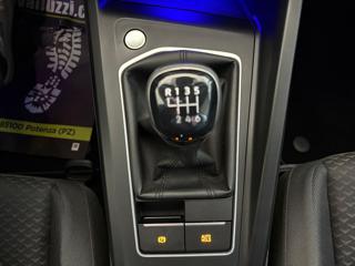 VOLKSWAGEN Golf usata, con Fari LED