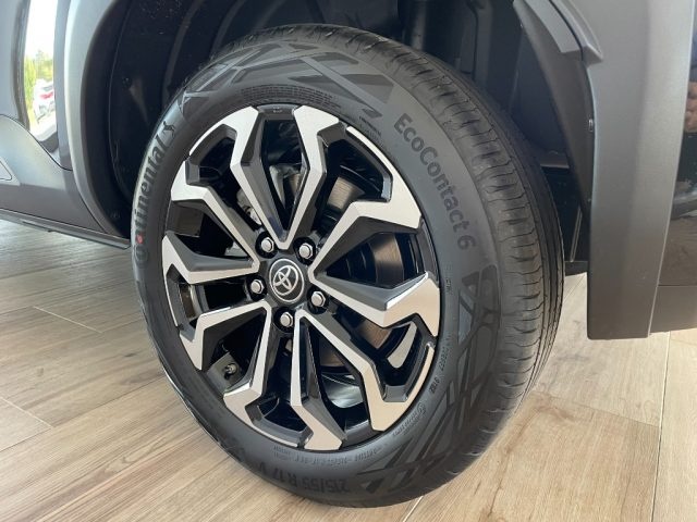 TOYOTA Yaris Cross usata, con ESP