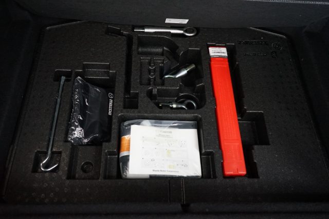 MAZDA CX-30 usata 32