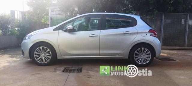 PEUGEOT 208 usata, con Airbag