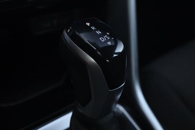 VOLKSWAGEN T-Roc usata, con Controllo automatico clima