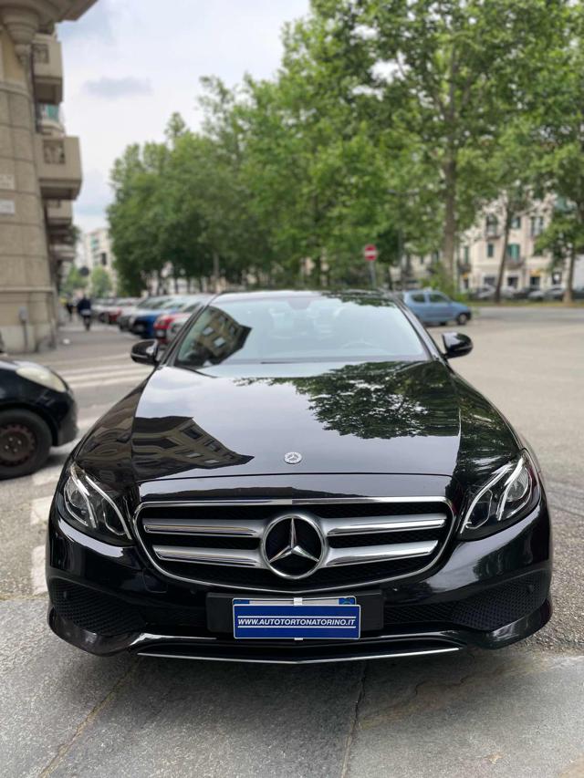 MERCEDES-BENZ E 200 usata, con Airbag