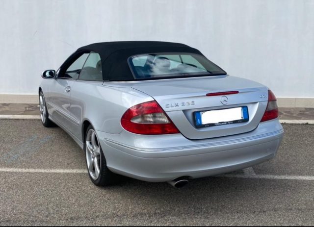 MERCEDES-BENZ CLK 320 usata, con Airbag laterali