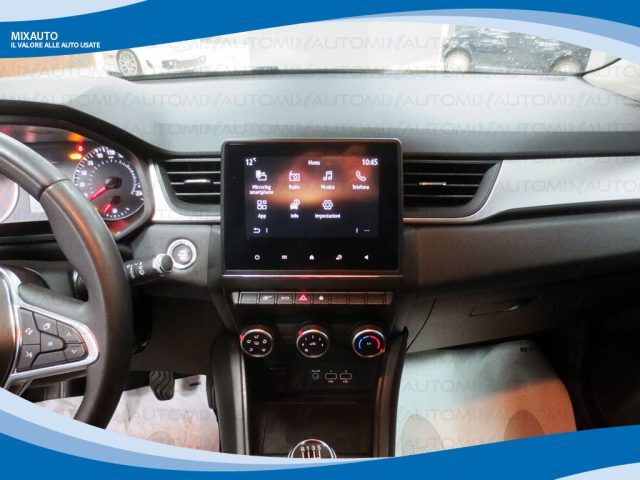 RENAULT Captur usata, con Autoradio