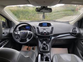 FORD Kuga usata, con Fendinebbia