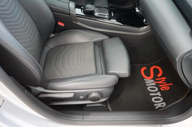 MERCEDES-BENZ A 180 usata, con Hill holder