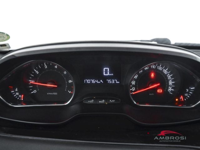 PEUGEOT 208 usata 12