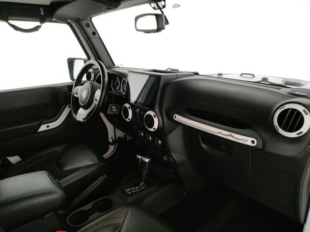 JEEP Wrangler usata, con USB