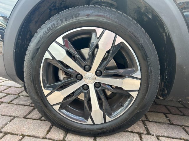 PEUGEOT 3008 usata, con Sistema di navigazione