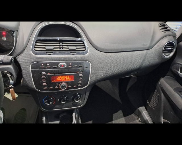FIAT Punto usata, con Controllo automatico clima
