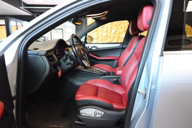 PORSCHE Macan usata 8